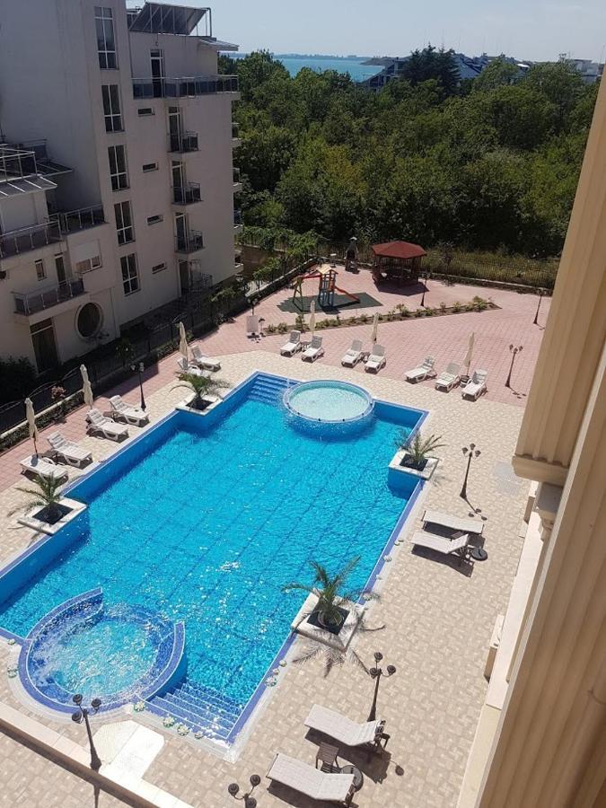 Aparthotel Flora Beach Private Pomorie Exterior foto